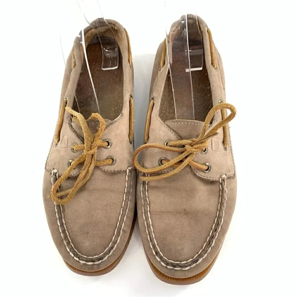 Sperry 8 womens brown leather boat shoes lace up nautical preppy